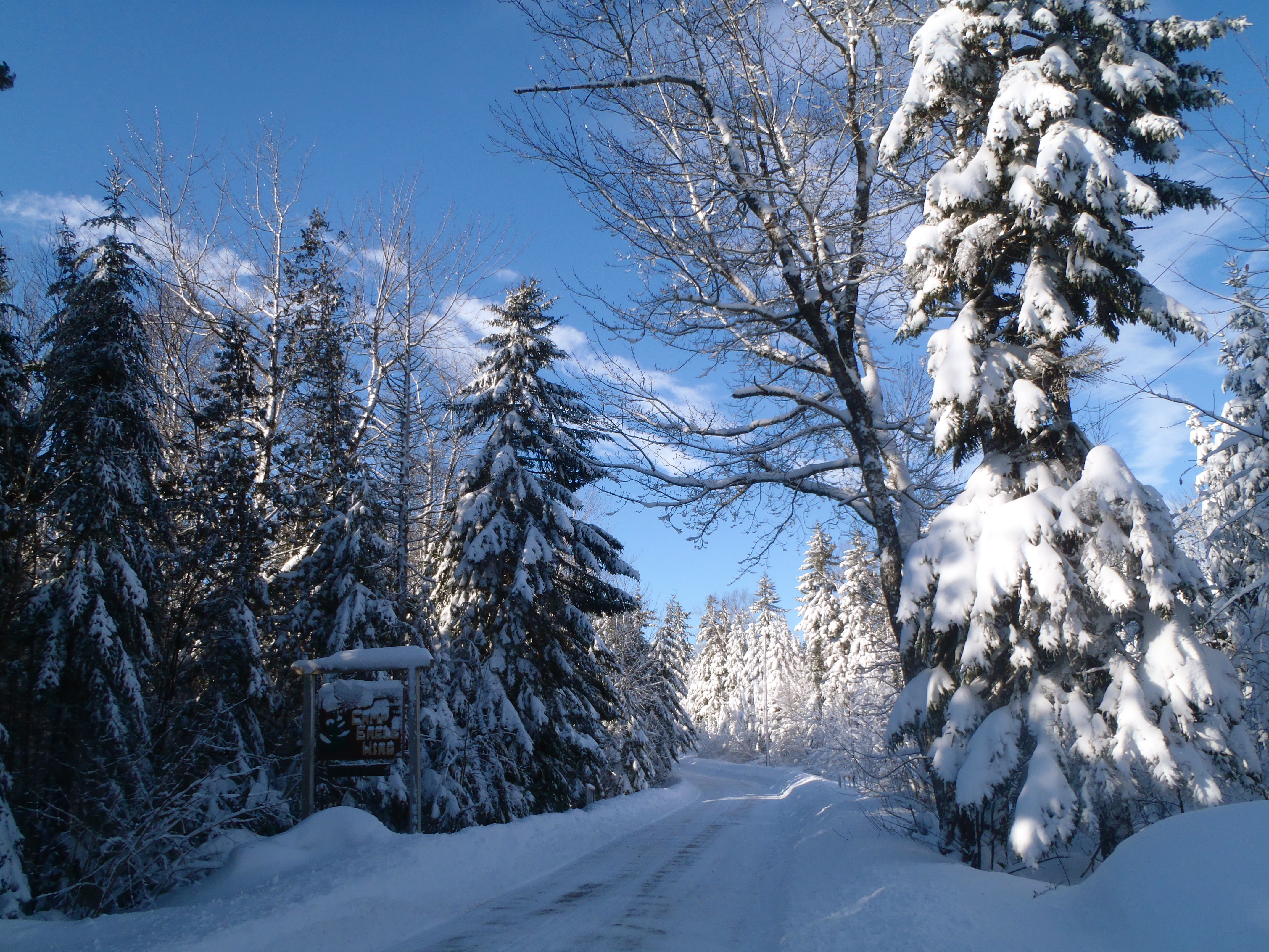 A snowy winter on Gardner Lake